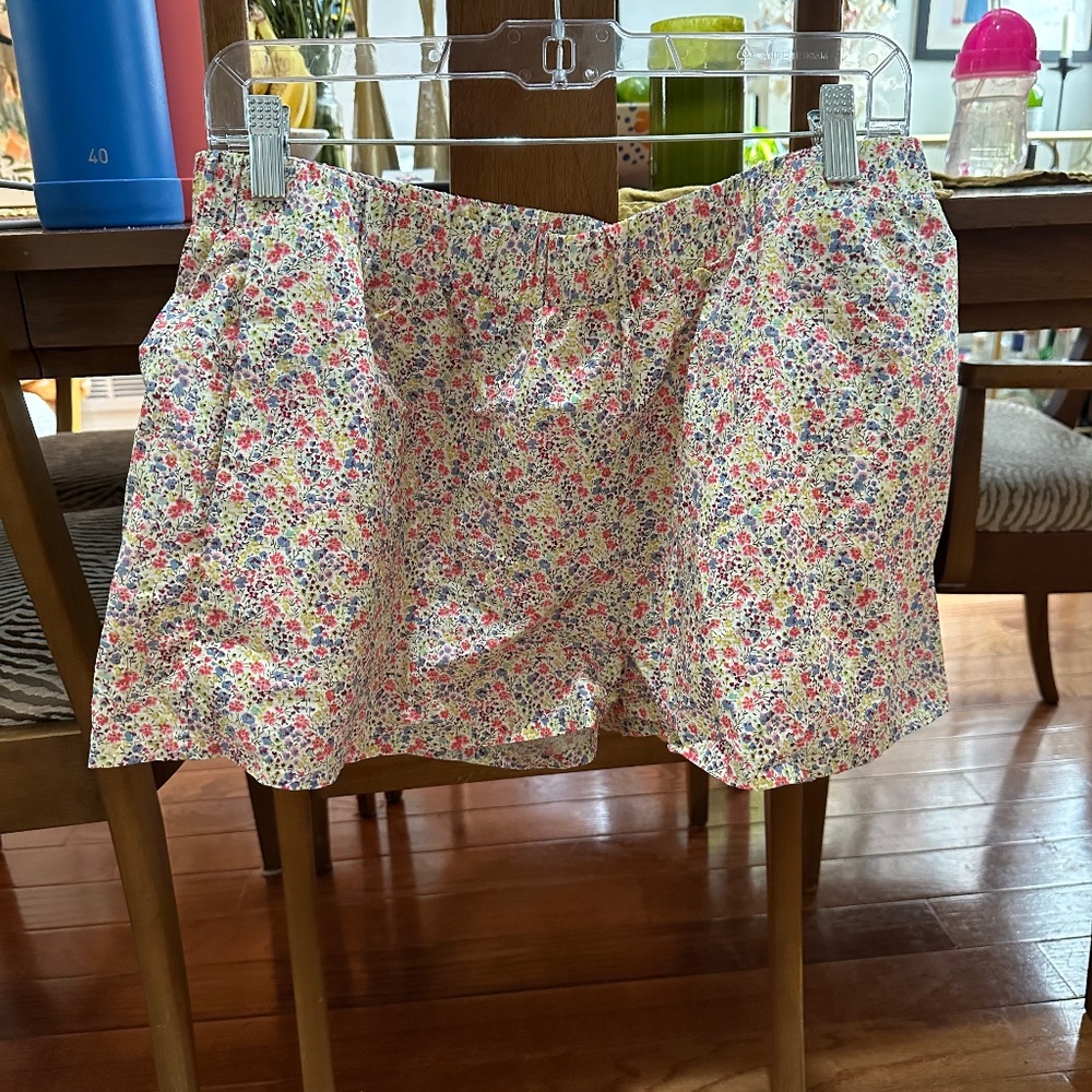 loup shorts size large